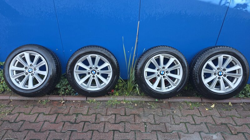 Jante BMW originale + cauciucuri de iarna Pirreli
